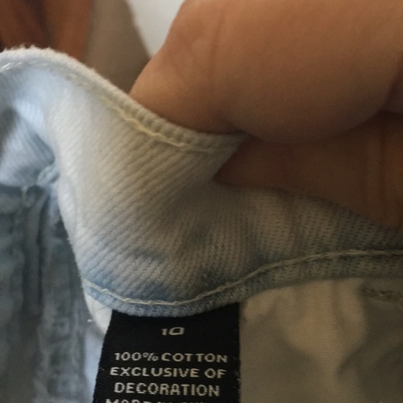 FINAL MARKDOWN RUE 21 distressed shorts (10) - Picture 5 of 5